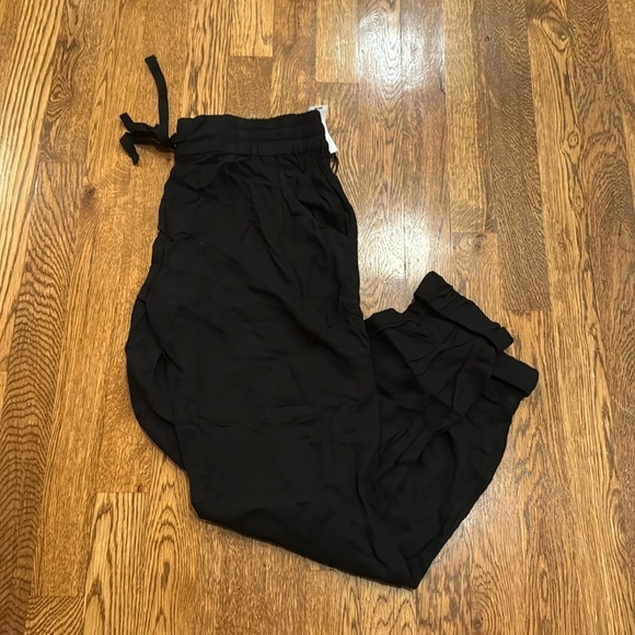 NWT Talula Women’s Black Los Feliz Flowy Pants Size Small - Picture 1 of 8